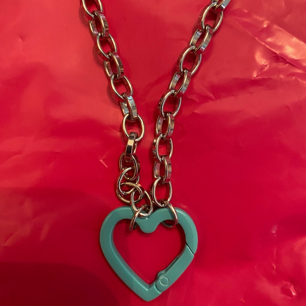 Heart enamel necklace